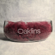 Schaal gegraveerd met het logo van Oaklins